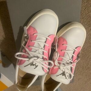 Giuseppe Zanotti White and Pink Sneakers